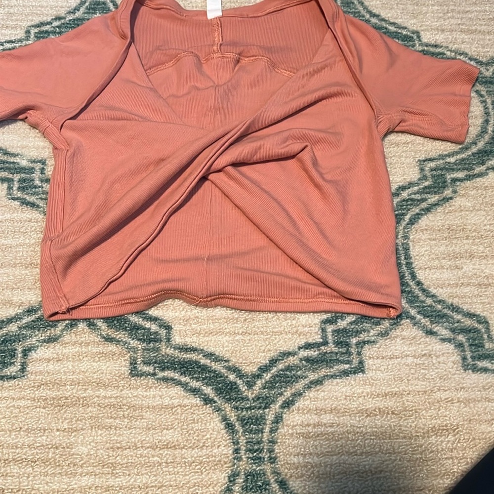 lululemon athletica LA Twist Front Crop Top
